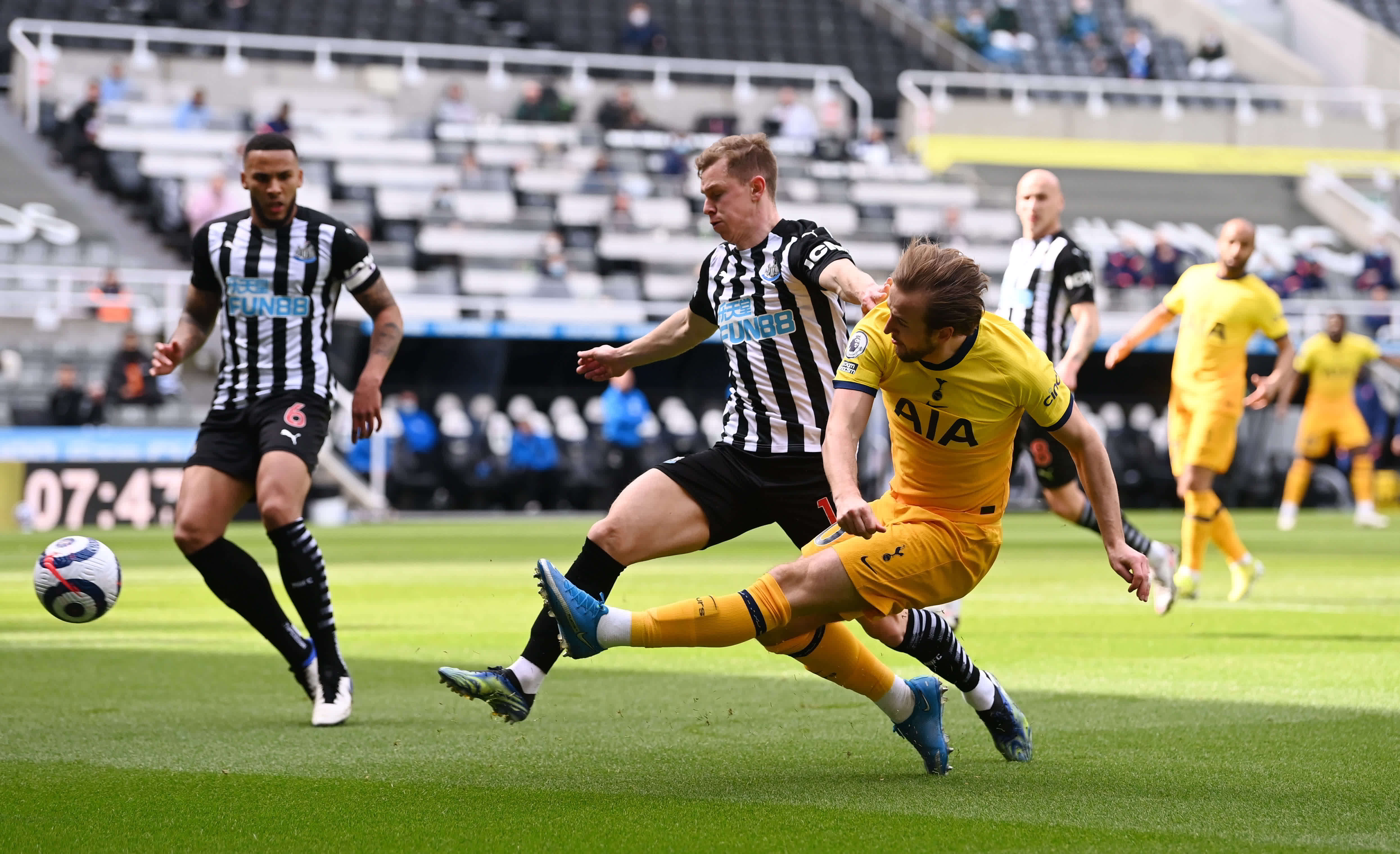 34名球员 34名球员